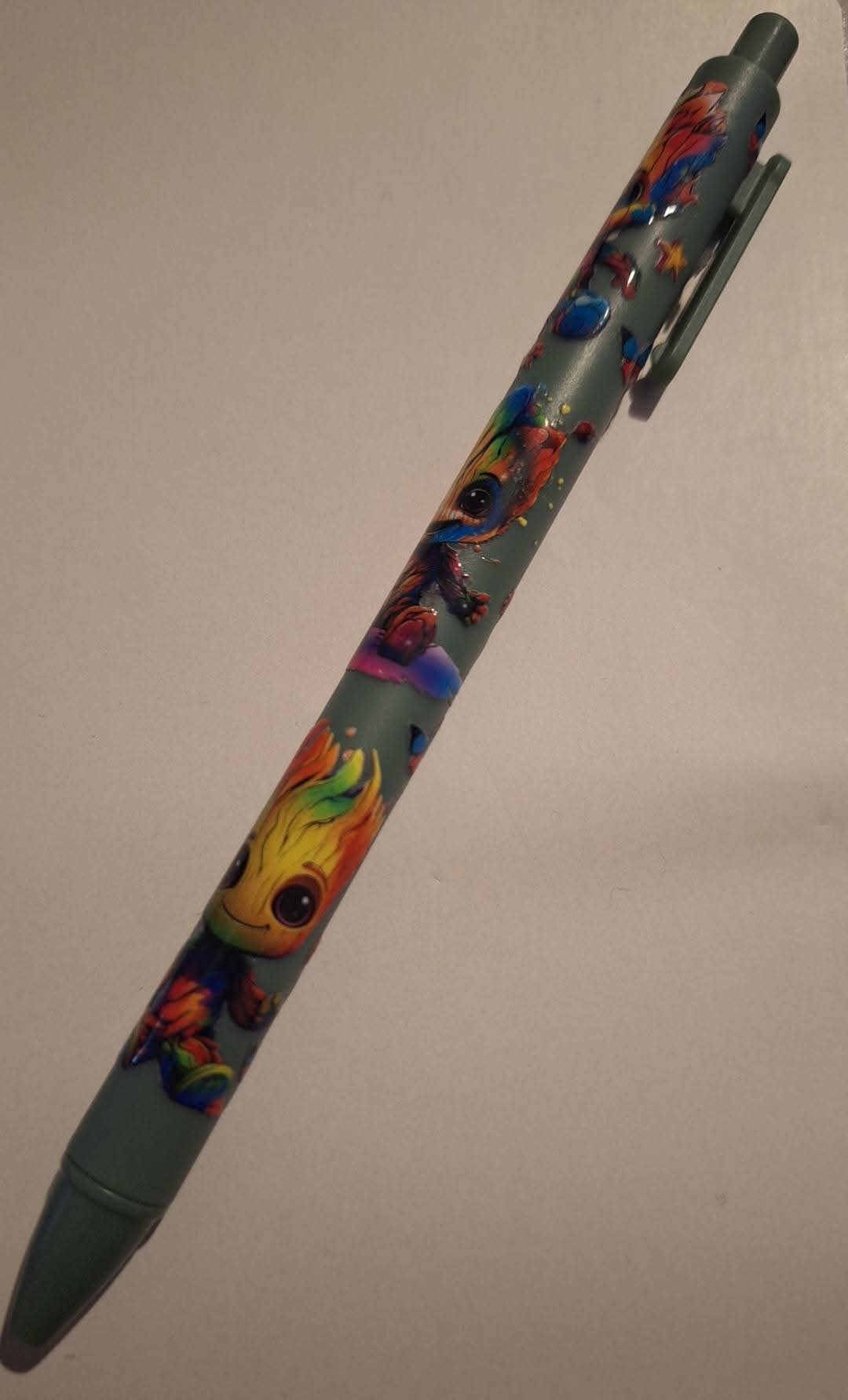 Groot rainbow plastic pen